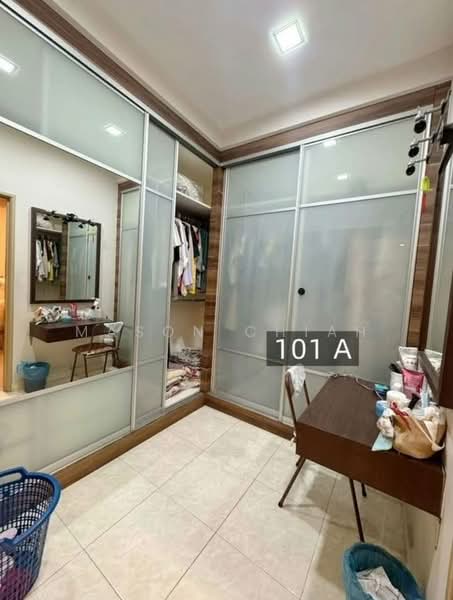 Semi-Detached House for Sale in Bandar Bukit Tinggi 2 (Klang) - Mason Chiah - PropertyGuru.com.my