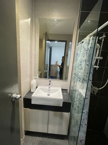 Condominium for Sale at Queensville - Jake Lim - Bathroom - PropertyGuru.com.my