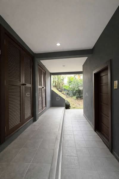 Bungalow for Sale in SS1 (Petaling Jaya) - Cik Maya Abdul - Corridor - PropertyGuru.com.my