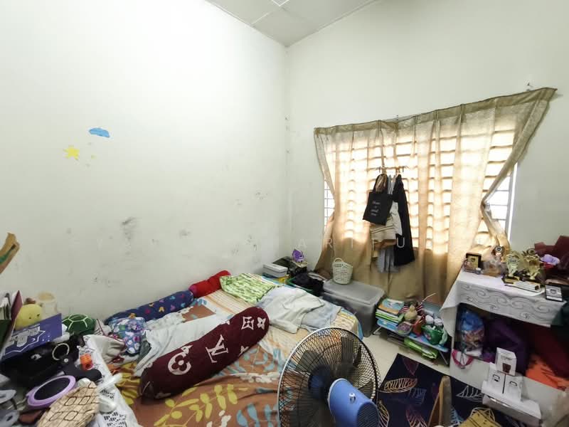 1-storey Terraced House for Sale in Kapar (Selangor) - Syafiq Sharifudin - Bedroom - PropertyGuru.com.my