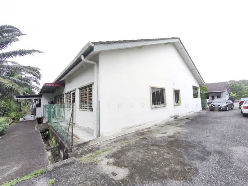 1-storey Terraced House for Sale in Kapar (Selangor) - Syafiq Sharifudin - PropertyGuru.com.my