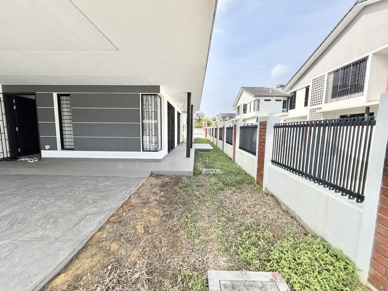 2-storey Terraced House for Sale in Elmina (Shah Alam) - Alif Saad - Exterior - PropertyGuru.com.my