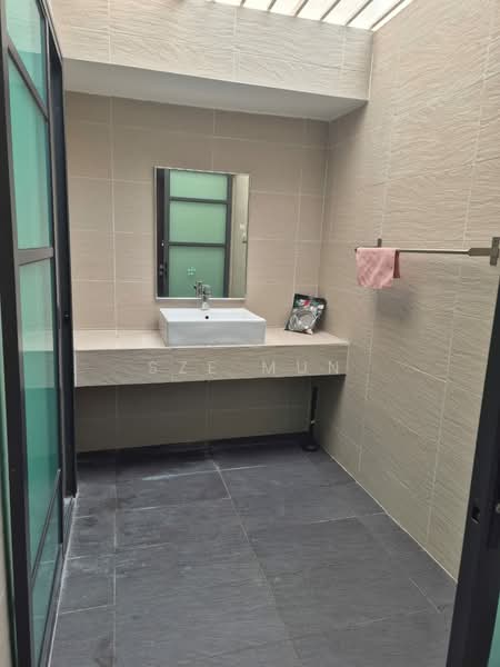 2-storey Terraced House for Rent in Laman Glenmarie (Shah Alam) - Sze Mun - Bathroom - PropertyGuru.com.my