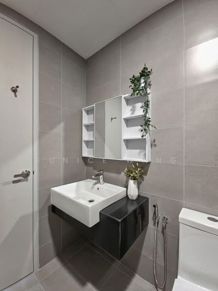 Service Residence for Rent at Sunway Belfield - Eunice Wang - Bathroom - PropertyGuru.com.my