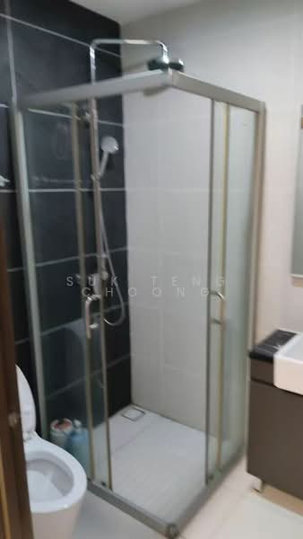 Condominium for Rent at Bay Laurel @ Country Garden Danga Bay - Suk Teng Choong - Bathroom - PropertyGuru.com.my