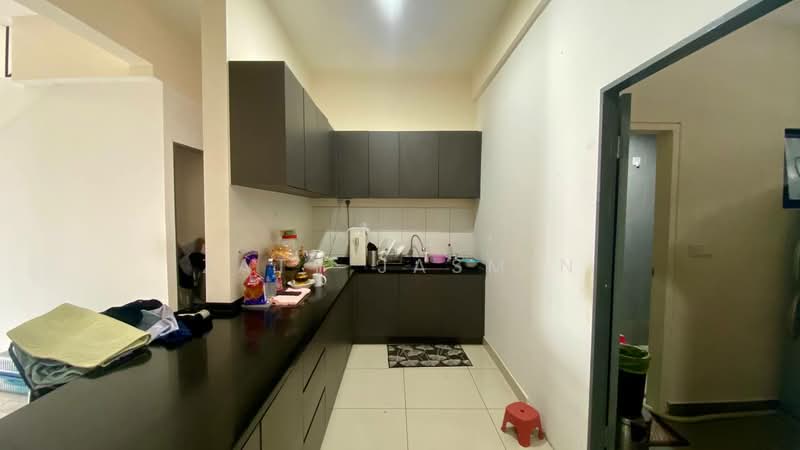 Nassim Height Ukay Bistari untuk Untuk Dijual - RM 1,300,000, Apr 2026 - Kitchen - PropertyGuru.com.my