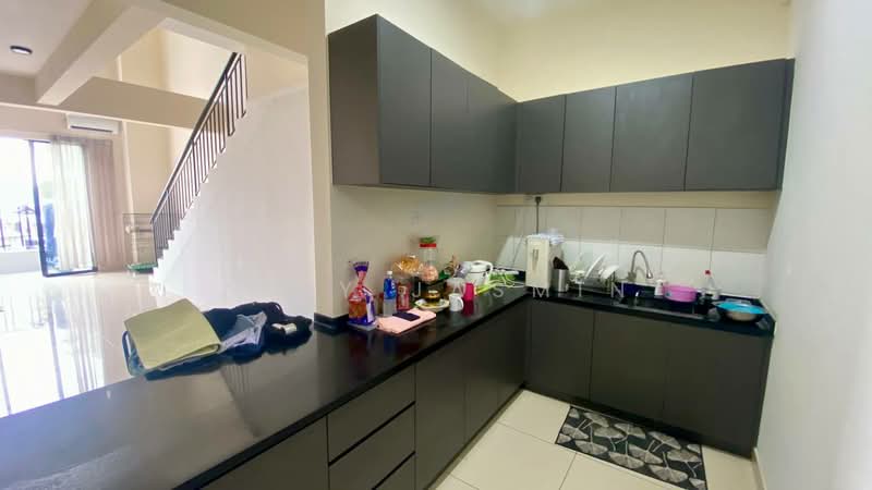 Nassim Height Ukay Bistari untuk Untuk Dijual - RM 1,300,000, Apr 2026 - Kitchen - PropertyGuru.com.my