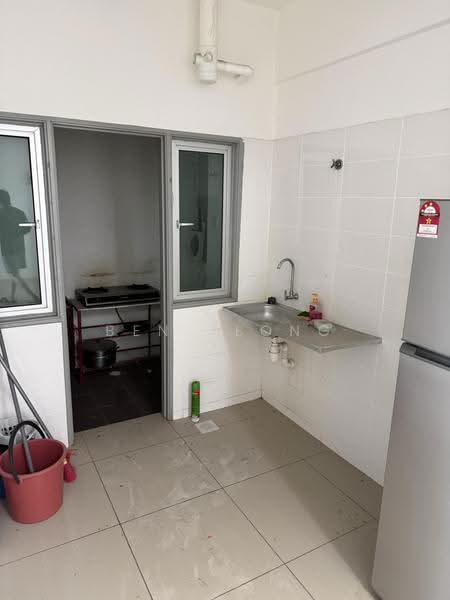 Pangsapuri untuk Dijual di Silk Residence - Ben Yeong - Kitchen - PropertyGuru.com.my