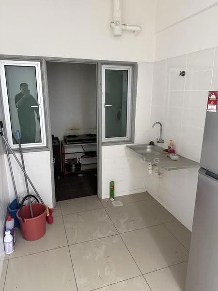 Pangsapuri untuk Dijual di Silk Residence - Ben Yeong - Kitchen - PropertyGuru.com.my