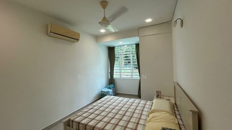 3-storey Terraced House for Sale in Tanjung Bungah (Penang) - May Tan - Bedroom - PropertyGuru.com.my