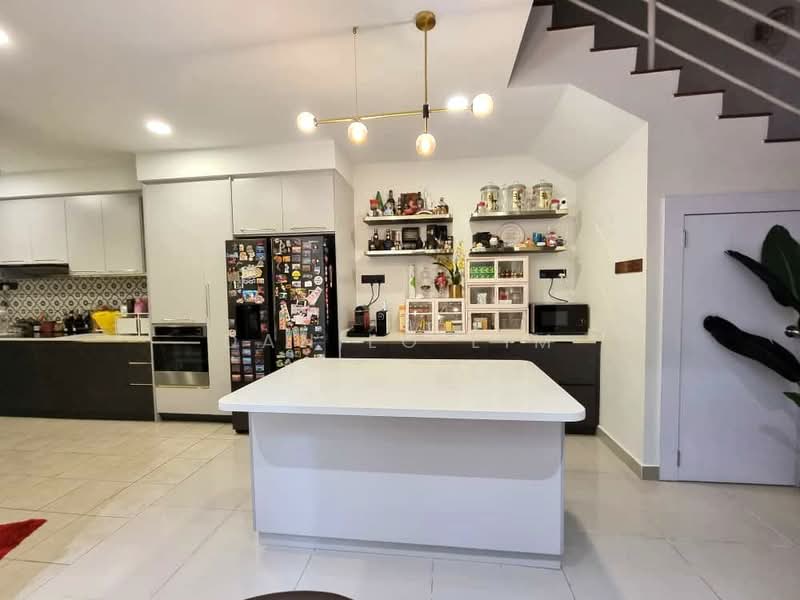 3-storey Terraced House for Sale in Cheras (Selangor) - Danilo Lim - Kitchen - PropertyGuru.com.my