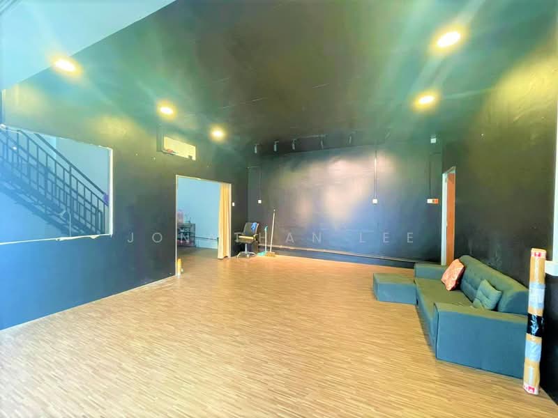 Shop for Sale in Skudai (Johor) - Jonathan Lee - Living Room - PropertyGuru.com.my