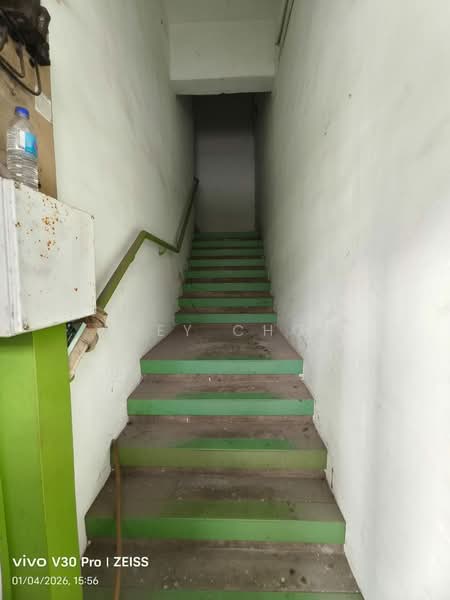 Terrace Factory for Rent in U5, Bandar Pinggiran Subang (Shah Alam) - Joey Chow - Corridor - PropertyGuru.com.my