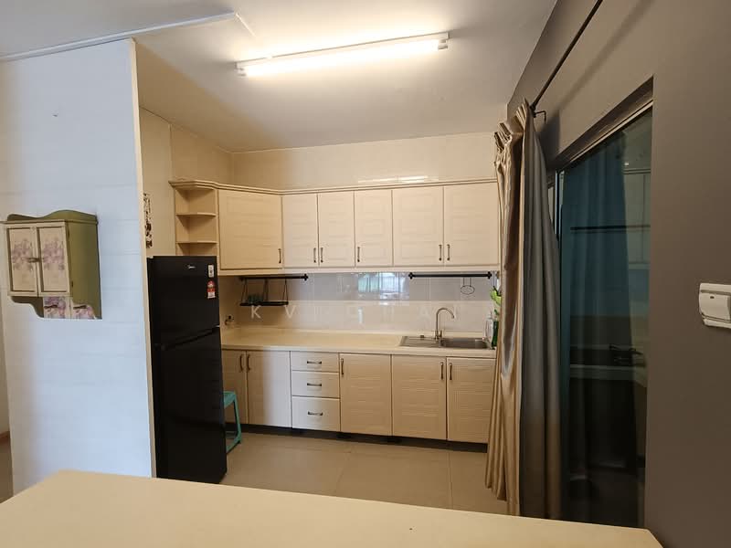 Condominium for Rent at Dynasty Garden Condominium - KV Chai - Kitchen - PropertyGuru.com.my