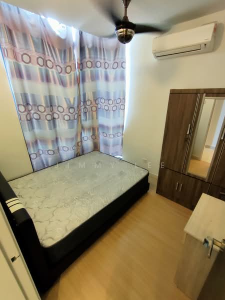 Service Residence for Sale at H2O Residences - Jimmy Lee - Bedroom - PropertyGuru.com.my