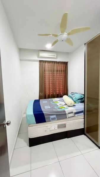 Apartment for Sale at Sky Garden Residences - Win Tan - Bedroom - PropertyGuru.com.my