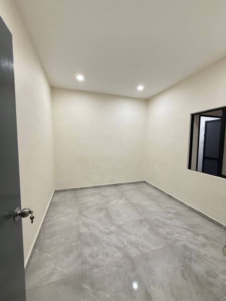 1-storey Terraced House for Rent in Taman Abad (Johor Bahru) - Victor Lee - PropertyGuru.com.my