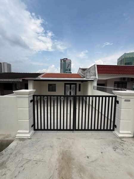 1-storey Terraced House for Rent in Taman Abad (Johor Bahru) - Victor Lee - PropertyGuru.com.my
