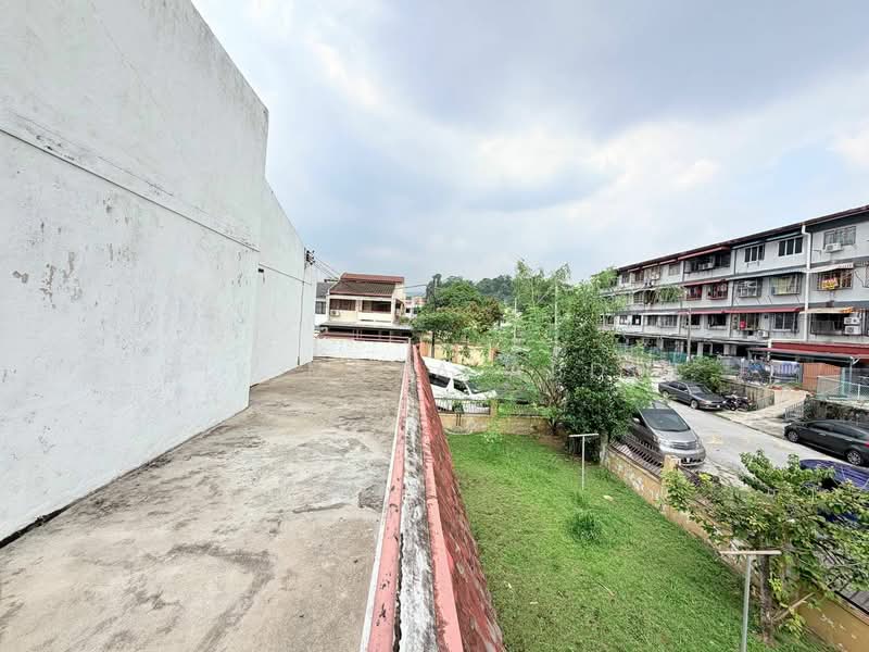 2-storey Terraced House for Sale in Ampang Jaya (Ampang) - Cik Maya Abdul - Exterior - PropertyGuru.com.my