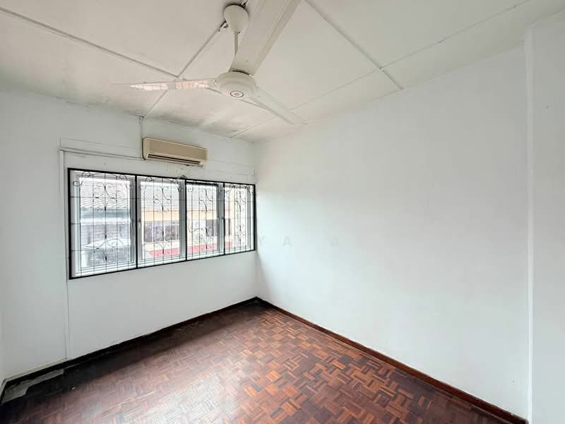 2-storey Terraced House for Sale in Ampang Jaya (Ampang) - Cik Maya Abdul - Interior - PropertyGuru.com.my