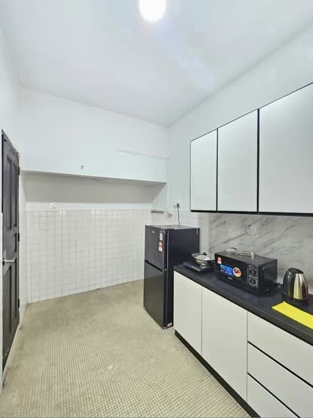 2-storey Terraced House for Sale in Johor Bahru (Johor) - Jessica Tiew - Kitchen - PropertyGuru.com.my