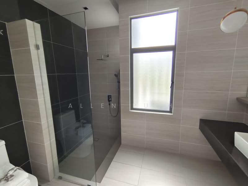 2-storey Terraced House for Sale in Semenyih (Selangor) - Allen Puah - Bathroom - PropertyGuru.com.my