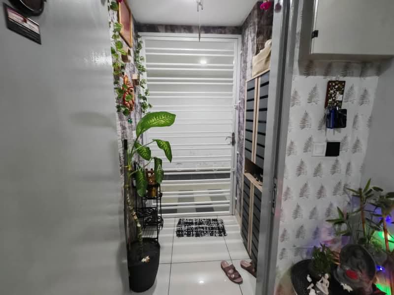 Impiria Residensi Bukit Tinggi Klang untuk Untuk Disewa - RM 3,500 /bulan, Apr 2026 - Entrance - PropertyGuru.com.my