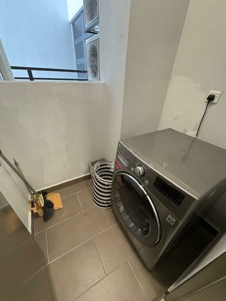 Astetica Residences untuk Untuk Dijual - RM 420,000, Apr 2026 - Balcony - PropertyGuru.com.my