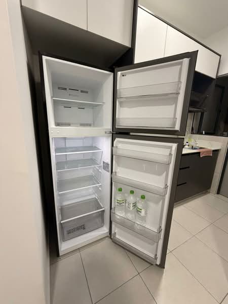 Flora Residency untuk Untuk Disewa - RM 1,800 /bulan, Apr 2026 - Kitchen - PropertyGuru.com.my