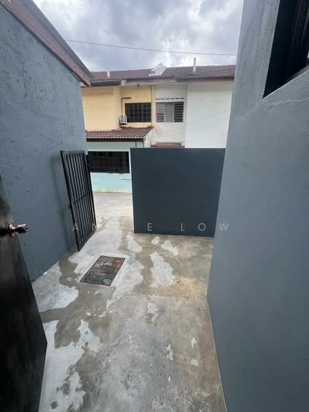 2-storey Terraced House for Sale in Bandar Selesa Jaya (Skudai) - Annie Low - Exterior - PropertyGuru.com.my