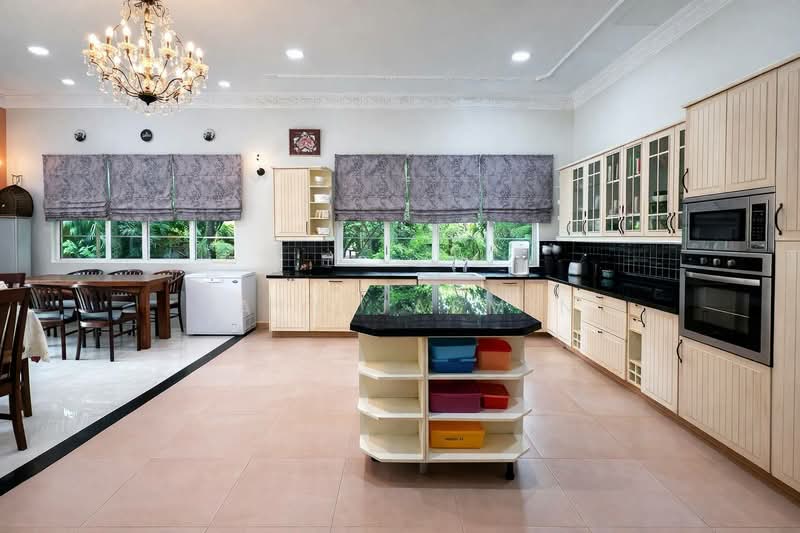 Country Heights Kajang untuk Untuk Dijual - RM 5,000,000, Apr 2026 - Kitchen - PropertyGuru.com.my
