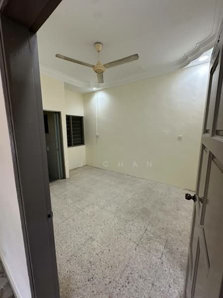 Rumah Teres untuk Disewa di Taman Putri Kulai (Kulai) - SJ CHAN - PropertyGuru.com.my