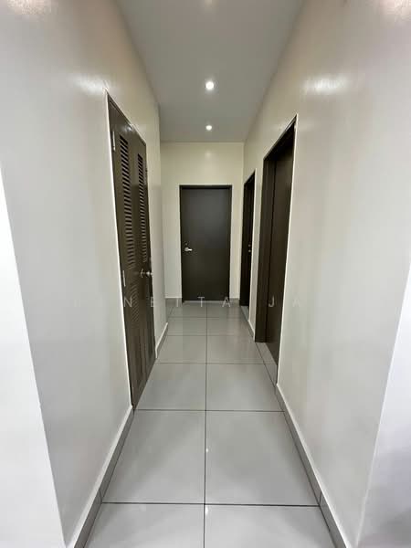 Condominium for Rent at The Henge - Renetta Jau - Corridor - PropertyGuru.com.my