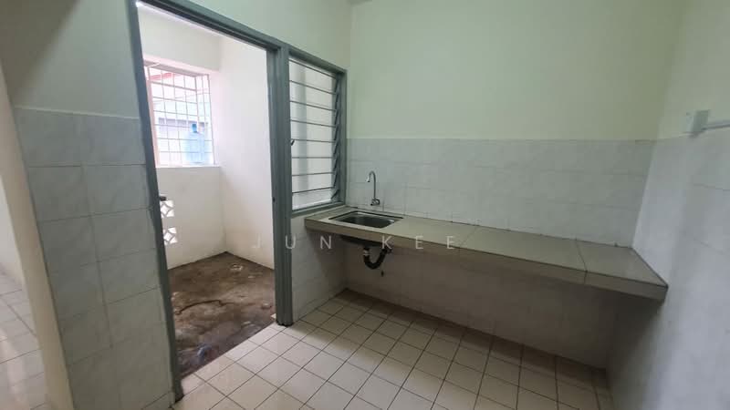 Avenue Court untuk Untuk Dijual - RM 258,000, Apr 2026 - Kitchen - PropertyGuru.com.my