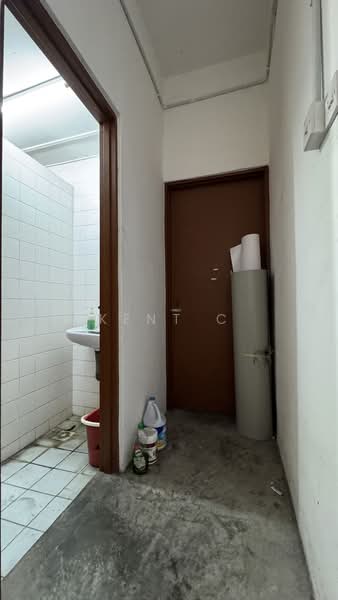 Bercham untuk Untuk Dijual - RM 350,000, Apr 2026 - Bathroom - PropertyGuru.com.my