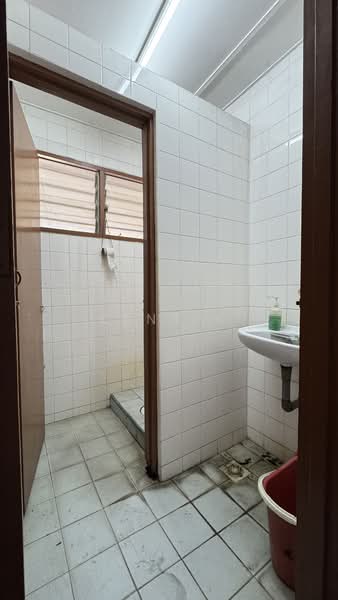 Bercham untuk Untuk Dijual - RM 350,000, Apr 2026 - Bathroom - PropertyGuru.com.my