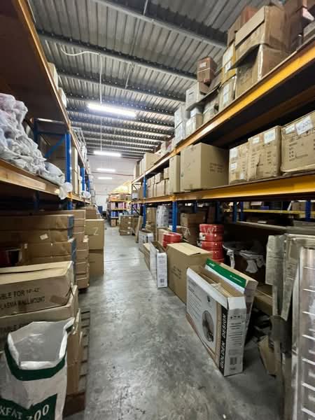 Factory for Rent in Taman Industri Selesa Jaya (Balakong) - Zen Law - Interior - PropertyGuru.com.my