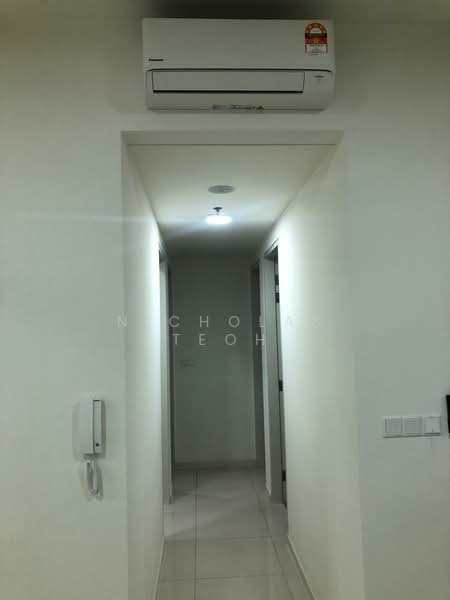 Servis Apartment untuk Disewa di Sunway Avila Residences - Nicholas Teoh - Corridor - PropertyGuru.com.my