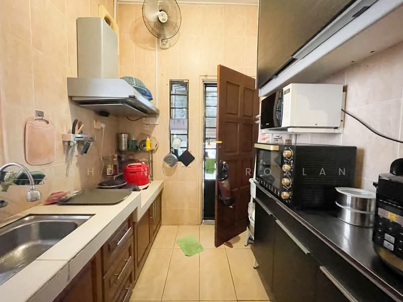 Kota Kemuning untuk Untuk Dijual - RM 1,100,000, Apr 2026 - Kitchen - PropertyGuru.com.my
