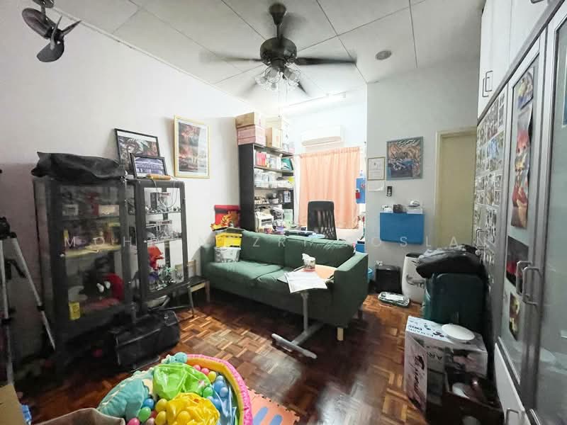 Kota Kemuning untuk Untuk Dijual - RM 1,100,000, Apr 2026 - Living Room - PropertyGuru.com.my