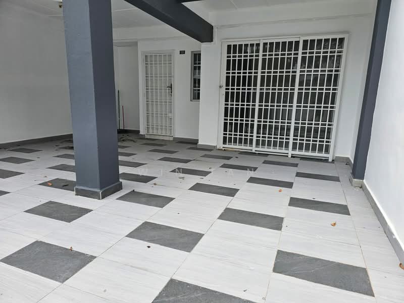 Rumah Teres 2 Tingkat untuk Dijual di Taman Putri Kulai (Kulai) - Win Tan - Exterior - PropertyGuru.com.my