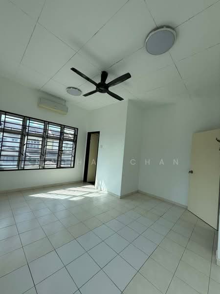 Kempa Kempa Kempas untuk Untuk Dijual - RM 820,000, Apr 2026 - Living Room - PropertyGuru.com.my