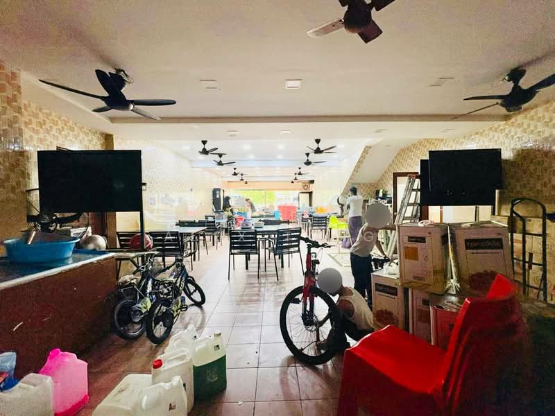 Seksyen 24 untuk Untuk Disewa - RM 5,800 /bulan, Apr 2026 - Interior - PropertyGuru.com.my