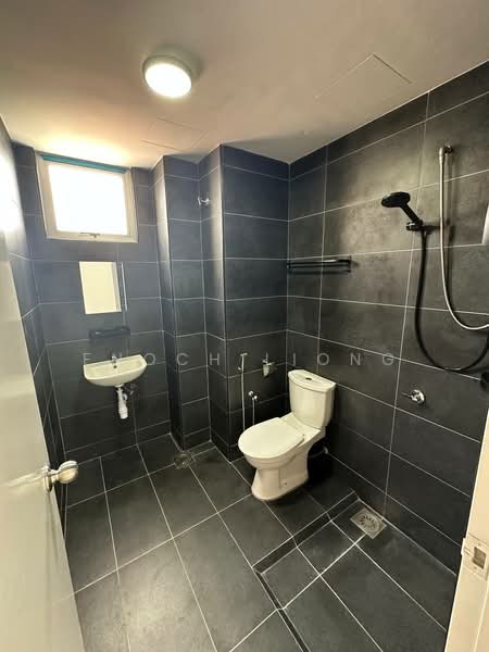 Midas @ Seri Alam untuk Untuk Disewa - RM 1,500 /bulan, Apr 2026 - Bathroom - PropertyGuru.com.my