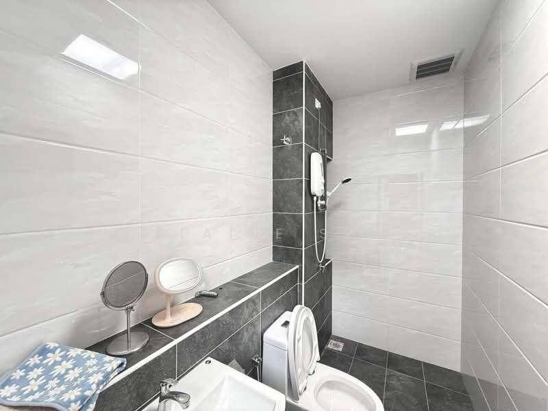 Perma Jaya Permas Jayas untuk Untuk Dijual - RM 918,000, Apr 2026 - Bathroom - PropertyGuru.com.my