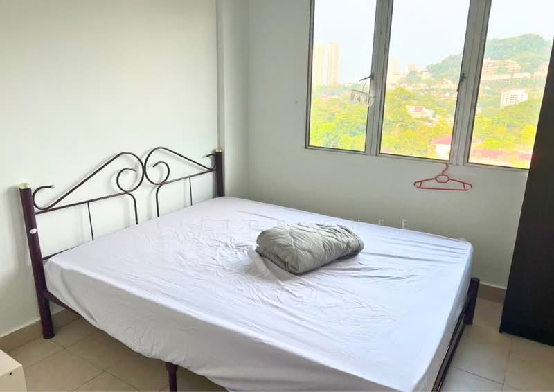 Azuria Condominium untuk Untuk Dijual - RM 300,000, Apr 2026 - Bedroom - PropertyGuru.com.my