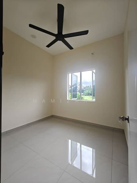 Untuk Disewa - Teres Setingkat Beranang Semenyih