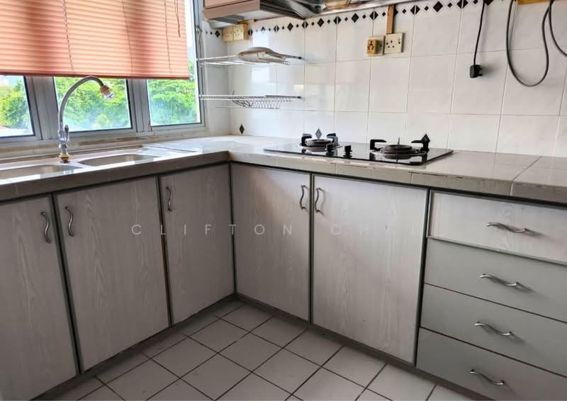 Kondominium untuk Disewa di Azuria Condominium - Clifton Chee - Kitchen - PropertyGuru.com.my