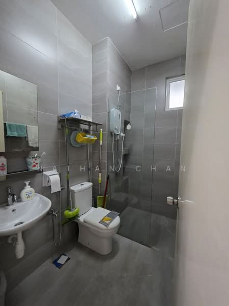 Cluster House for Sale in Taman Seri Austin (Tebrau) - Nathan Chan - Bathroom - PropertyGuru.com.my