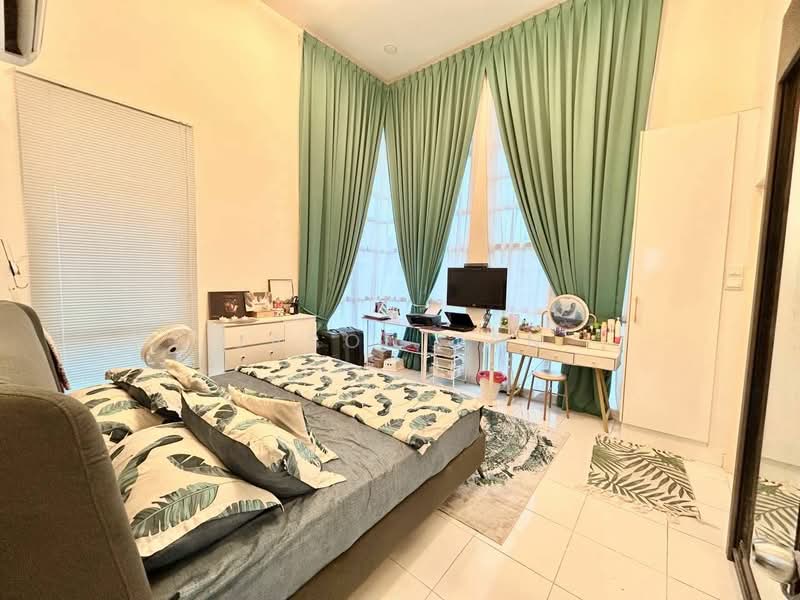 2-storey Terraced House for Sale in Bandar Seri Alam (Masai) - Jason Tan - Bedroom - PropertyGuru.com.my